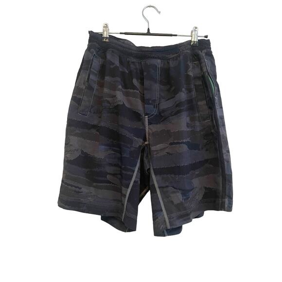 Lululemon Pace Breaker Shorts Men Size Large Gray Blue Camo Lined Breathable‎ - Picture 1 of 6
